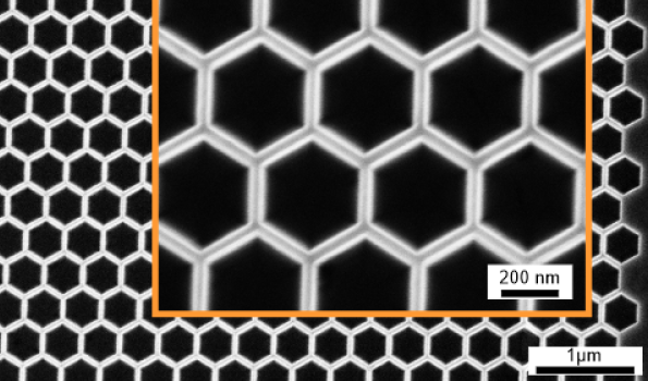 hexagonal hole array